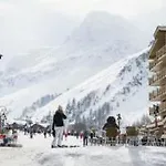 Ξενοδοχείο με διαμερίσματα Pierre & Les Balcons De Bellevarde