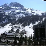 Pierre & Les Balcons De Bellevarde Apart Otel 4*
