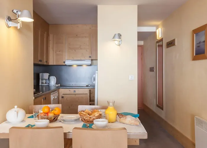 Ξενοδοχείο με διαμερίσματα Pierre & Les Balcons De Bellevarde 4*